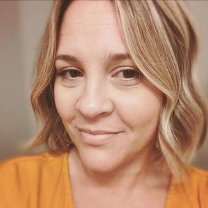 Meet your Posher, Janelle